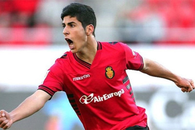 Γκολ με  απίθανη εκτέλεση φάουλ ο Ασένσιο (video)