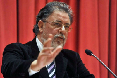 Πανούσης: «Αυτοδιοίκητο και χωρίς αστυνομία»