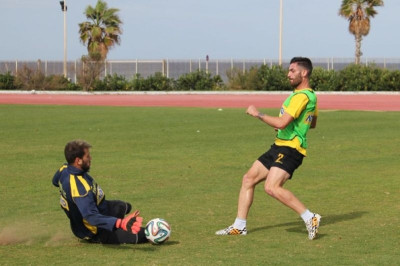 Εργοτέλης: Τρεις εκτός