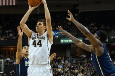 NCAA: Αναπληρωματική… νίκη για Μήτογλου (videos)