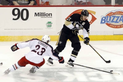 NHL: Ανεβαίνουν οι Πένγκουινς (videos)