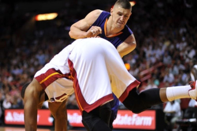 Μαϊάμι Χιτ: Μετάνιωσε ο Ουάιτσαϊντ για την επίθεση στον Λεν