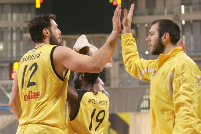 Άρης: Επέστρεψαν Χαρίσης, Καραθανάσης