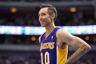 Λος Άντζελες Λέικερς: Αποσύρθηκε ο Στιβ Νας…