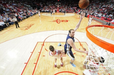 Μέμφις Γκρίζλις: Κλέφτης ο Γκασόλ στο Χιούστον! (videos)