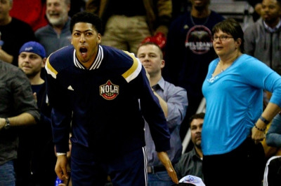 Νιου Ορλίνς Πέλικανς: Μέσα ο Άντονι Ντέιβις