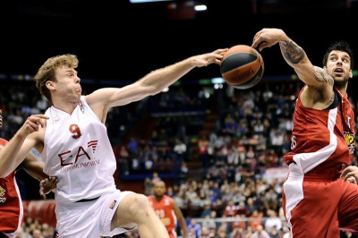 Μέλι: «Τρομερή ώθηση από τους Έλληνες ο Ολυμπιακός»