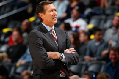 Φίνιξ Σανς: Αναποφάσιστος ο Τζεφ Χόρνασεκ