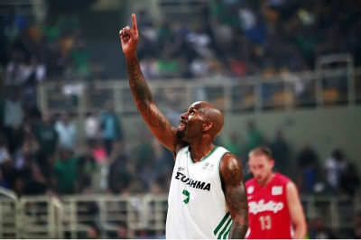 Ρόμα: Απέκτησε τον Ραμέλ Κάρι