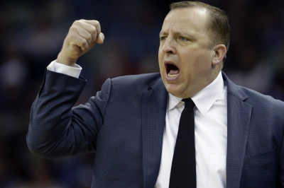 Σικάγο Μπουλς: Απόφαση για απόλυση του Θίμποντο