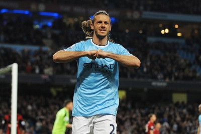 Μάντσεστερ Σίτι: Ανανέωσε ως το 2016 Ντεμικέλις