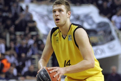 Βεζένκοφ: «Έχουμε καλές πιθανότητες να κερδίσουμε»