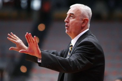 Σάκοτα: «Όλοι μας θεωρούν φαβορί»