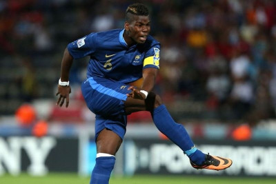 Το αφιέρωμα των Γάλλων στον εορτάζοντα Πογκμπά (video)