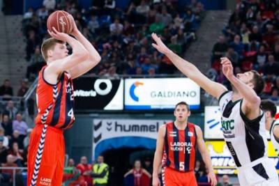 Λαμποράλ Κούτσα: «13άρι» πριν τον Ολυμπιακό