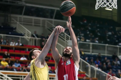 Παπαντωνίου: «Θέλουμε το απόλυτο για την ΑΕΚ»