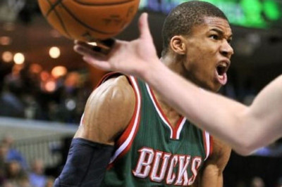 Μιλγουόκι Μπακς: Παρών στην προπόνηση ο Αντετοκούνμπο