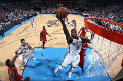 Οκλαχόμα Σίτι Θάντερ: «Νυστέρι» για Σερζ Ιμπάκα