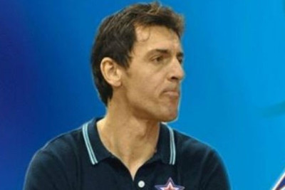 Ιωνικός Νικαίας: Ανέλαβε ο Μάνος