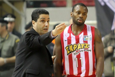 Ολυμπιακός: Κανονικά Σλούκας, Λαφαγέτ