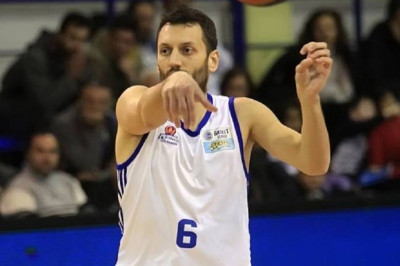 Κουμπούρας: «Θα κρίνει πολλά για την 6η θέση»