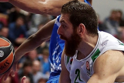 Καϊμακόγλου: «Σταθερός ο Ολυμπιακός, μπορεί F4 ο Παναθηναϊκός»