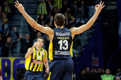 Ευρωλίγκα: Playoffs και η Φενέρμπαχτσε/Ούλκερ (videos)