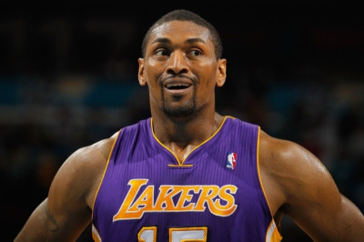 Μέτα Ουόρλντ Πις: Προτάθηκε σε ιταλικές ομάδες