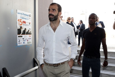 Ισά: «Στόχος του Ολυμπιακού, 3-4 μεταγραφές»