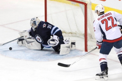 NHL: Κορυφαίος της εβδομάδας ο Ondrej Pavelec (videos)