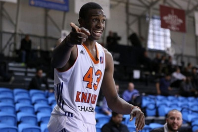 Πλησιάζει και ο Θανάσης στο ΝΒΑ (video)