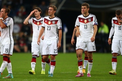 Γερμανία: Με μαύρα περιβραχιόνια  κόντρα στην Αυστραλία