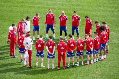 Τιμή στους νεκρούς της αεροπορικής τραγωδίας από την Μπάγερν (tweet)