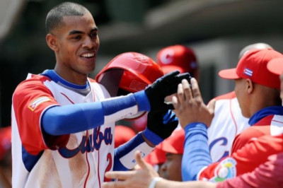 MLB: Πήραν Hector Olivera οι Ντότζερς
