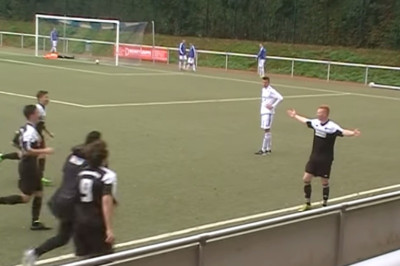 Γερμανία: Απίθανο το γκολ, άπαιχτη η αντίδραση των οπαδών (video)