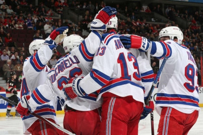 NHL: Στα playoffs οι Ρέιντζερς (videos)