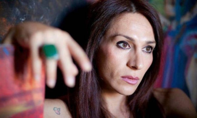 Μίνα Ορφανού σοκάρει: «Έπιασα τον έναν και του χτύπησα το κεφάλι στην άσφαλτο.»