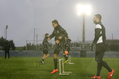 ΠΑΟΚ: Αντιμέτωποι με την βροχή (video)