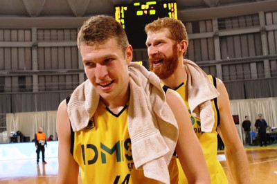 Βεζένκοφ: «Μπορεί τη νίκη στο ΟΑΚΑ ο Άρης»