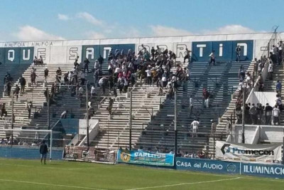 Αργεντινή: Πλακώθηκαν μεταξύ τους οι οπαδοί  της Ντεπορτίβο Μέρλο (video)