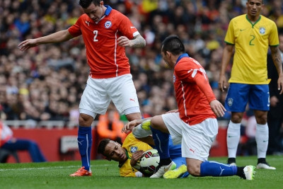 Για θέατρο κατηγορεί τον Νεϊμάρ ο Μεδέλ (video)