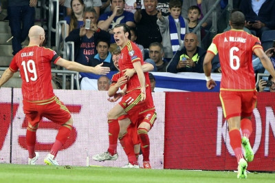 Αποθέωση και χορός στη Χάιφα για Μπέιλ (video)