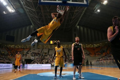 ΑΕΚ: Ξεκούραση διαρκείας κι «ευχαριστώ» από Μενσά-Μπονσού