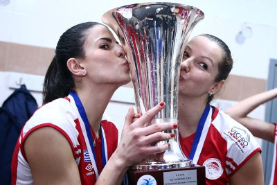 Στη Nova οι Κυπελλούχες του βόλεϊ