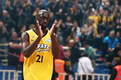 Μενσά – Μπονσού: «Να είμαστε έτοιμοι στα play-off»