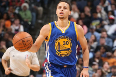 Γκόλντεν Στέιτ Ουόριορς: Κορυφαίος της εβδομάδας ο Στεφ Κάρι (videos)