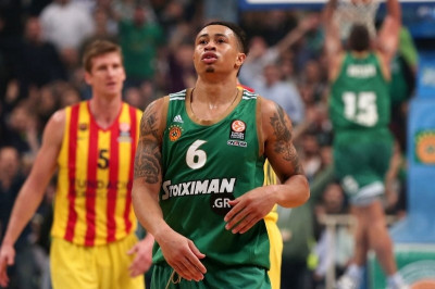 Σλότερ: «Να δείξουμε χαρακτήρα»