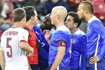 Πλήρωσε την εν ψυχρώ βρισιά στο διαιτητή ο Άλτιντορ (video)