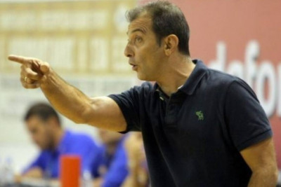 Βλάχος: «Πάμε να χτυπήσουμε όλα τα παιχνίδια» (video)