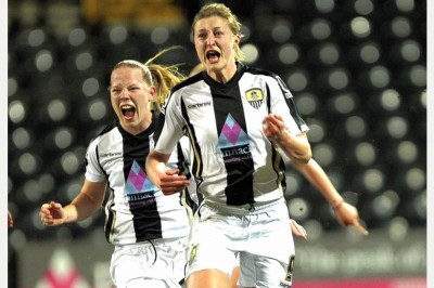 Απίστευτα πονηρή κομπίνα και υπέροχο γκολ οι Κυρίες της  Νοτς Κάουντι (video)